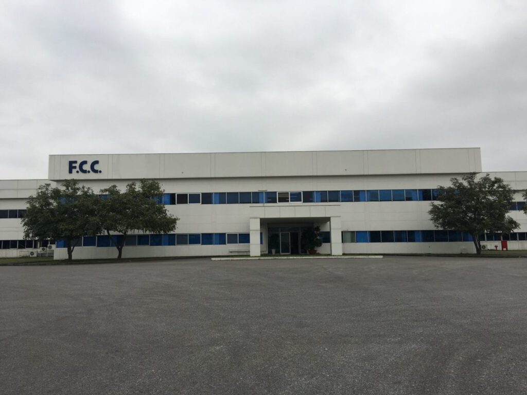 Nhà máy FCC tại Việt Nam